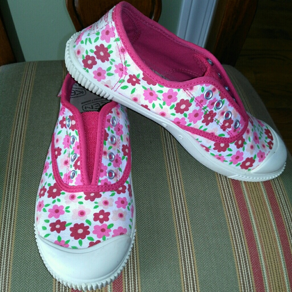Keen Slip-on Floral Sneaker